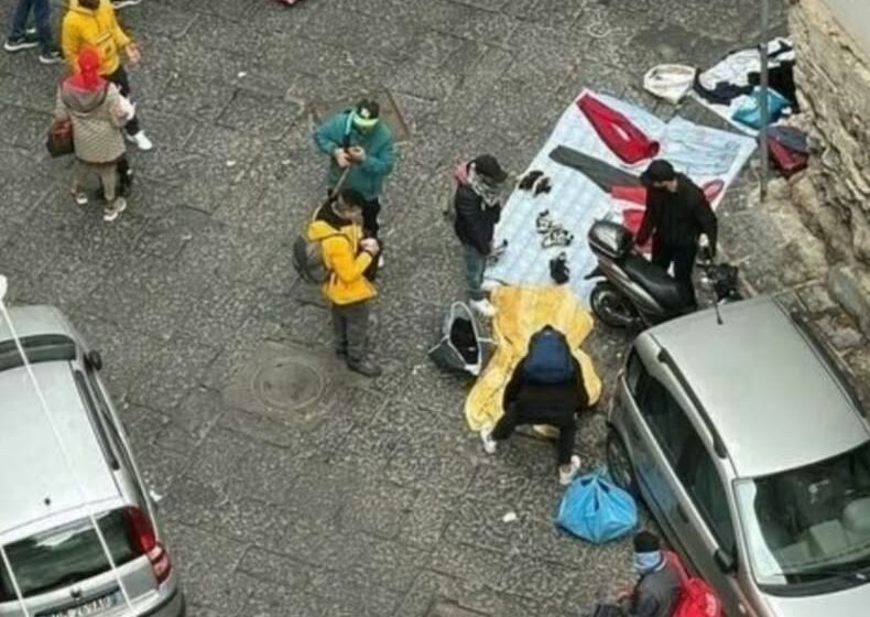 1 porta nolana Napoli. Scalzo (Cosap) scrive al Questore: “Quartiere Vicaria-Mercato sotto assedio dei criminali, Porta Nolana diventata la centrale ‘mercato della ricettazione a cielo aperto’. Riorganizzare subito i servizi di controllo nella zona”