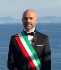 Concorsopoli a Cercola. Direttore di TuttoVesuvio conferma la prova testimoniale della fondatezza delle dichiarazioni del sindaco Gioacchino Madonna: notizia che fu segnalata alle autorità