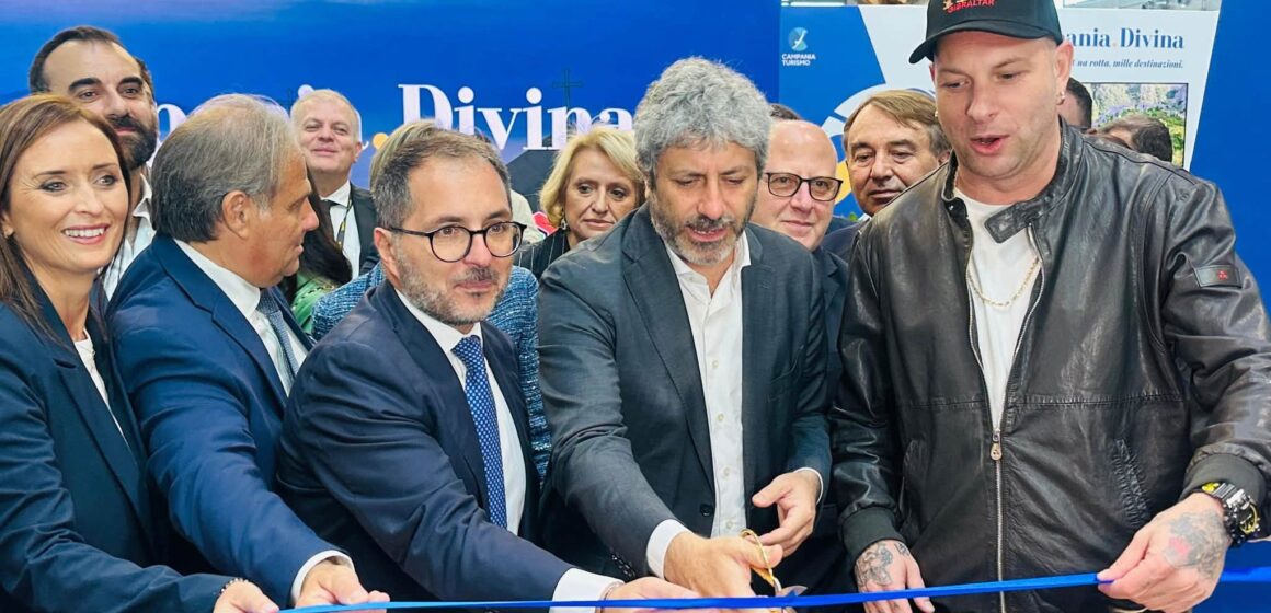 rimini fico Turismo, inaugurato lo stand della Campania al TTG di Rimini: una rotta, mille destinazioni